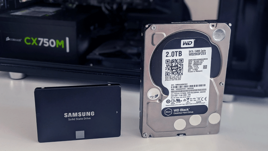 Je poruchovější mechanický HDD, nebo elektronický SSD? Backblaze to ví...